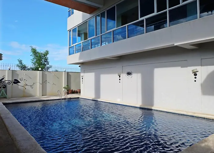 Cleverlearn Residences Мактан