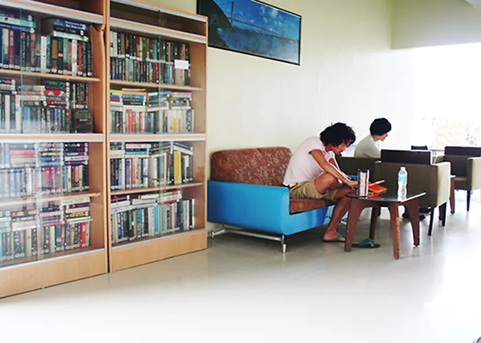 Cleverlearn Residences Мактан