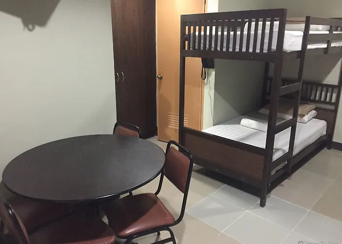 Cleverlearn Residences Отель 2*